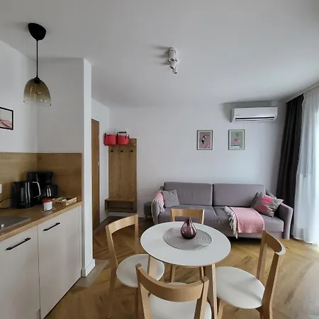 Julia Ozonowane Διαμέρισμα *